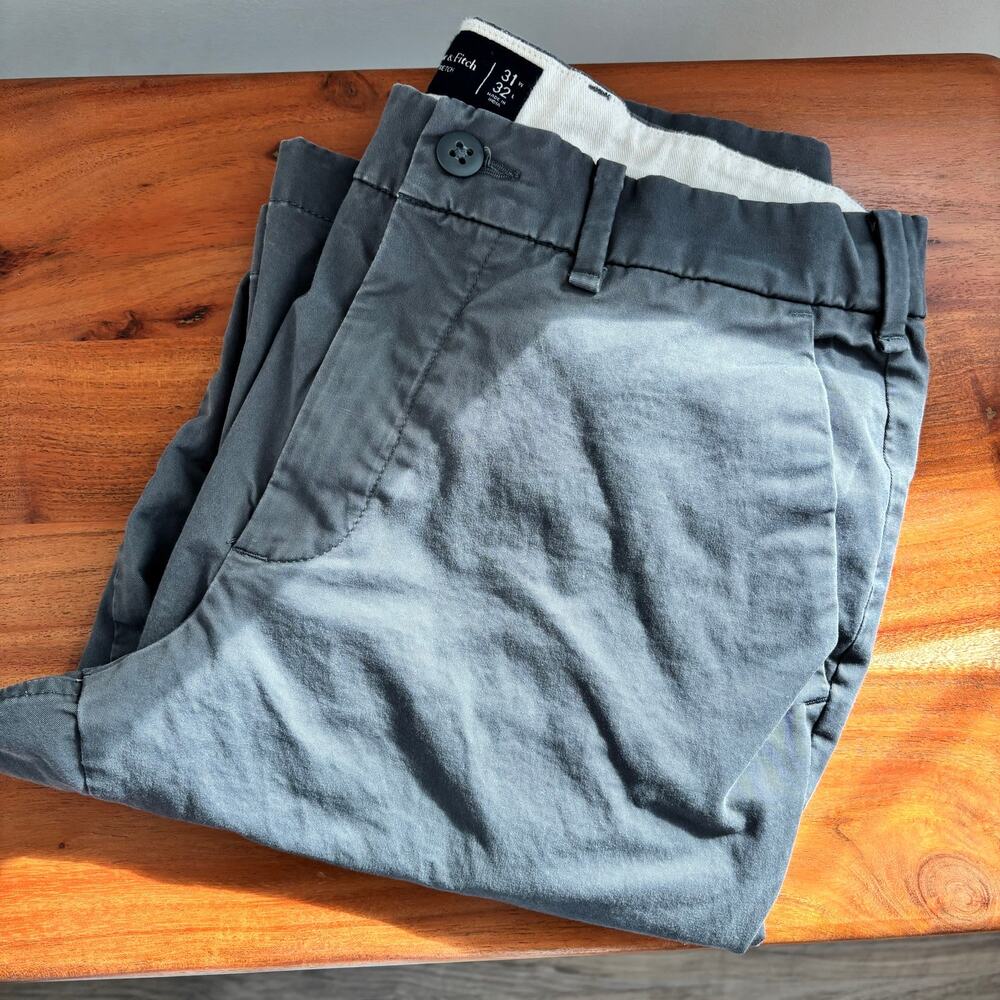 Abercrombie Men's Chino Pants Straight Stretch Trouser Casual Gray 31 x 32